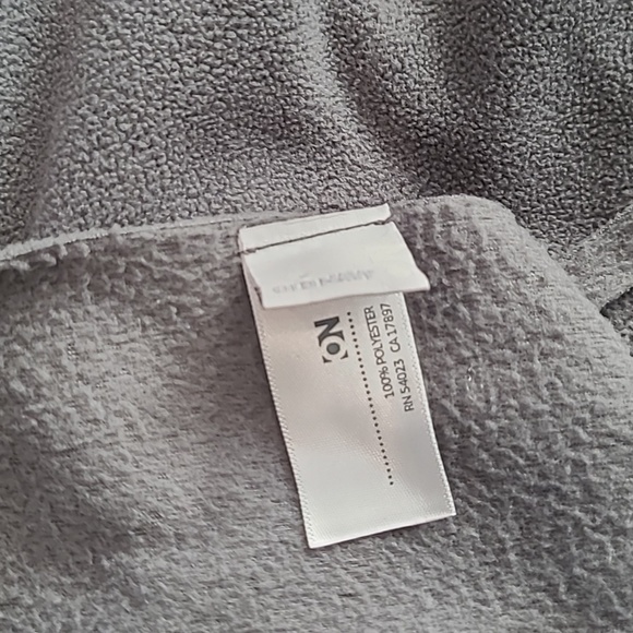 Old Navy Gray Fleece Scarf - Picture 3 of 3